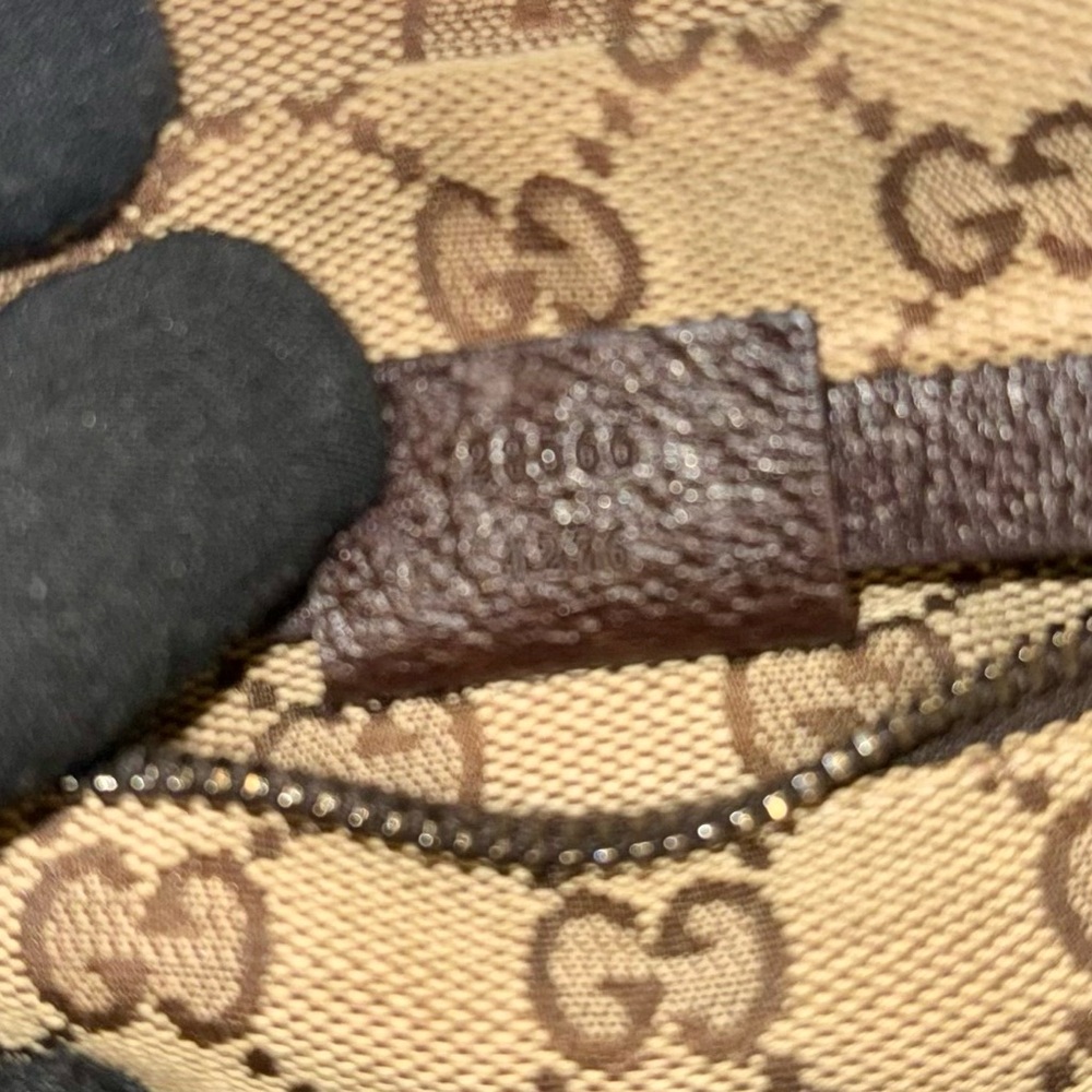 Gucci GG canvas waist bag with brown leather trim and silver-tone hardware - Picture 7 of 13